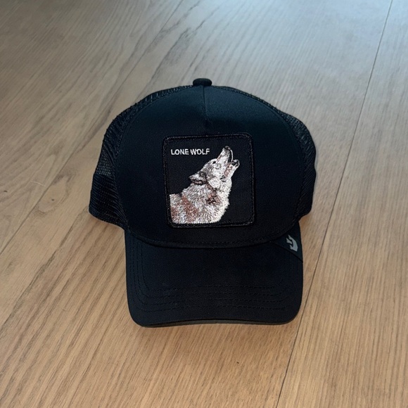 Goorin Bros. Other - Lone Wolf Goorin Bros. Black Mesh Cap